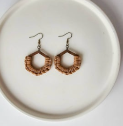 Macrame Honeycomb Earrings Neutral