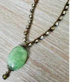 Victorian Green Aventurine Stone Drop Vintage Style Necklace